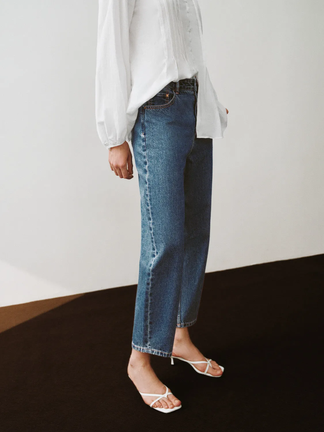 Loose Jeans sold by Urban Revivo product image thumbnail 3
