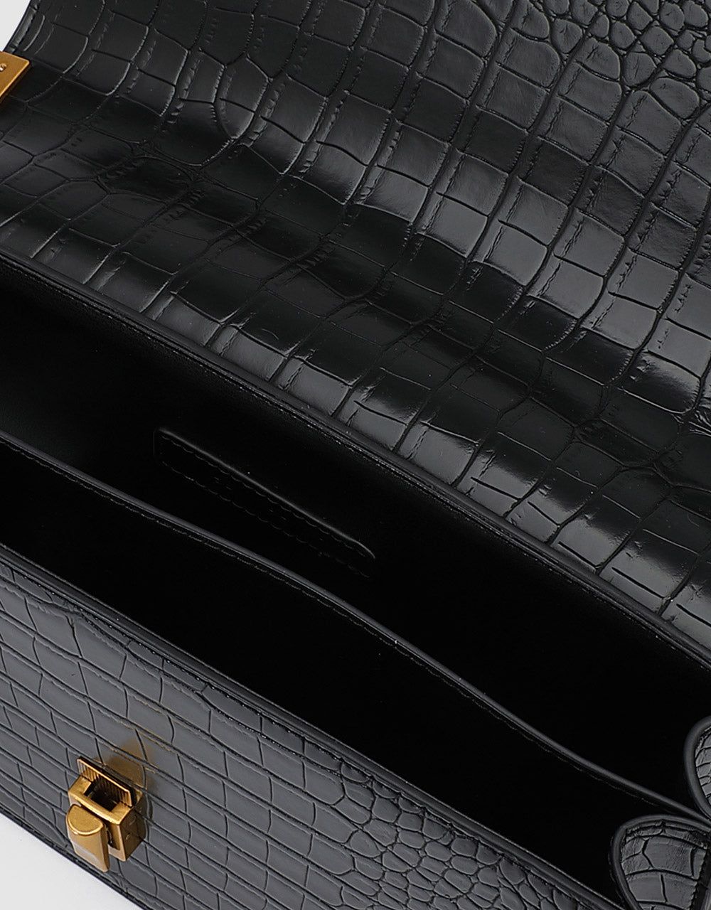 Crocodile Effect Shoulder Bag sold by Urban Revivo product image thumbnail 5