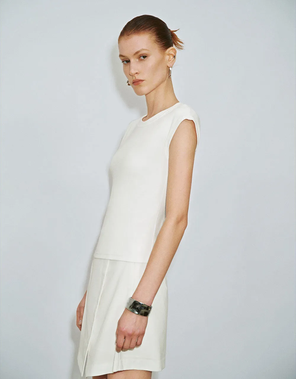 Crew Neck Skinny T-Shirt sold by Urban Revivo product image thumbnail 3