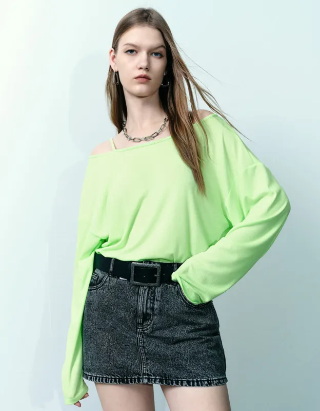 Off-Shoulder Knitted Loose T-Shirt sold by Urban Revivo