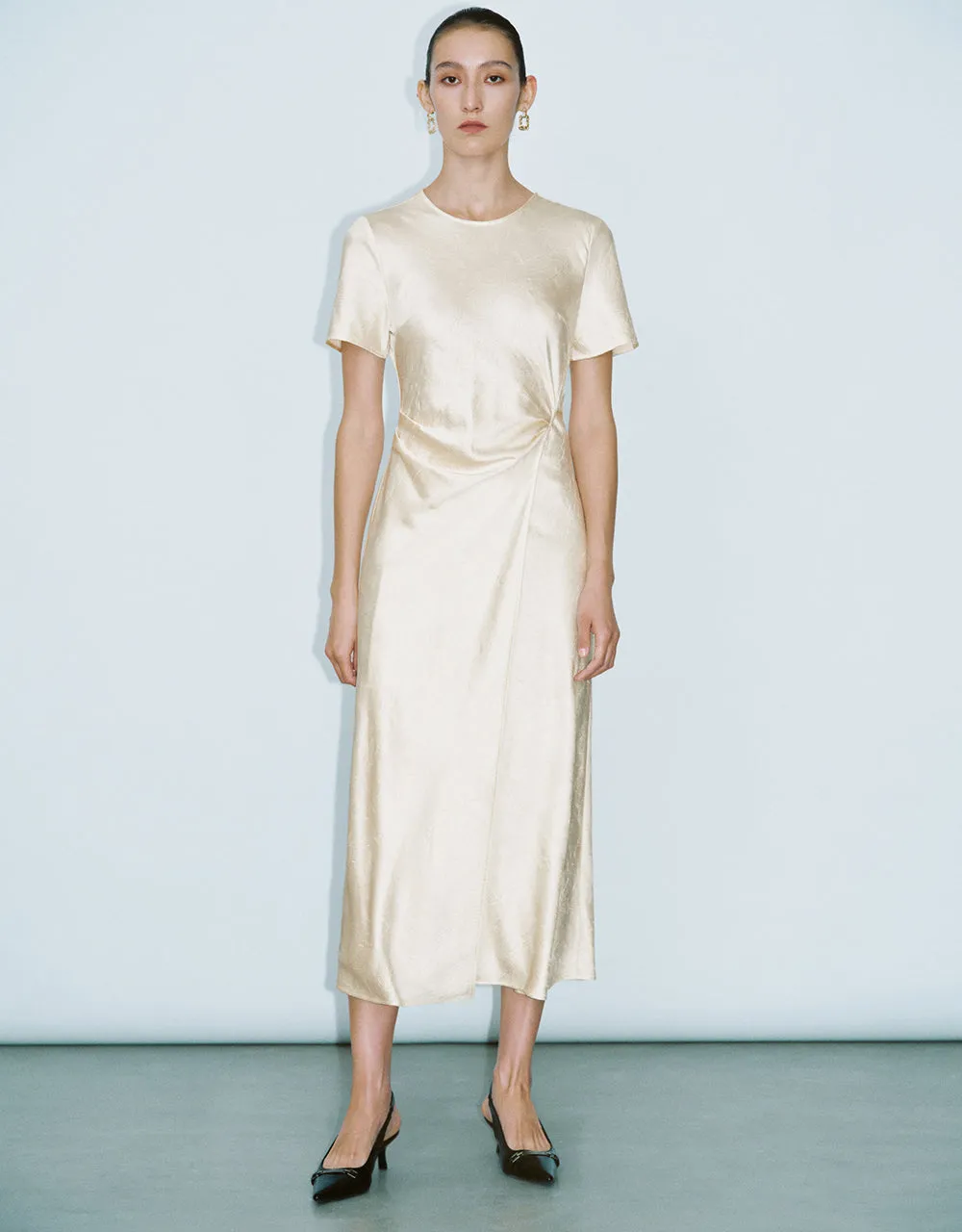 Crew Neck A-Line Dress sold by Urban Revivo