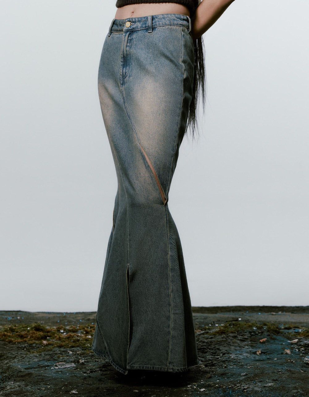 Maxi Fishtail Denim Skirt sold by Urban Revivo product image thumbnail 2