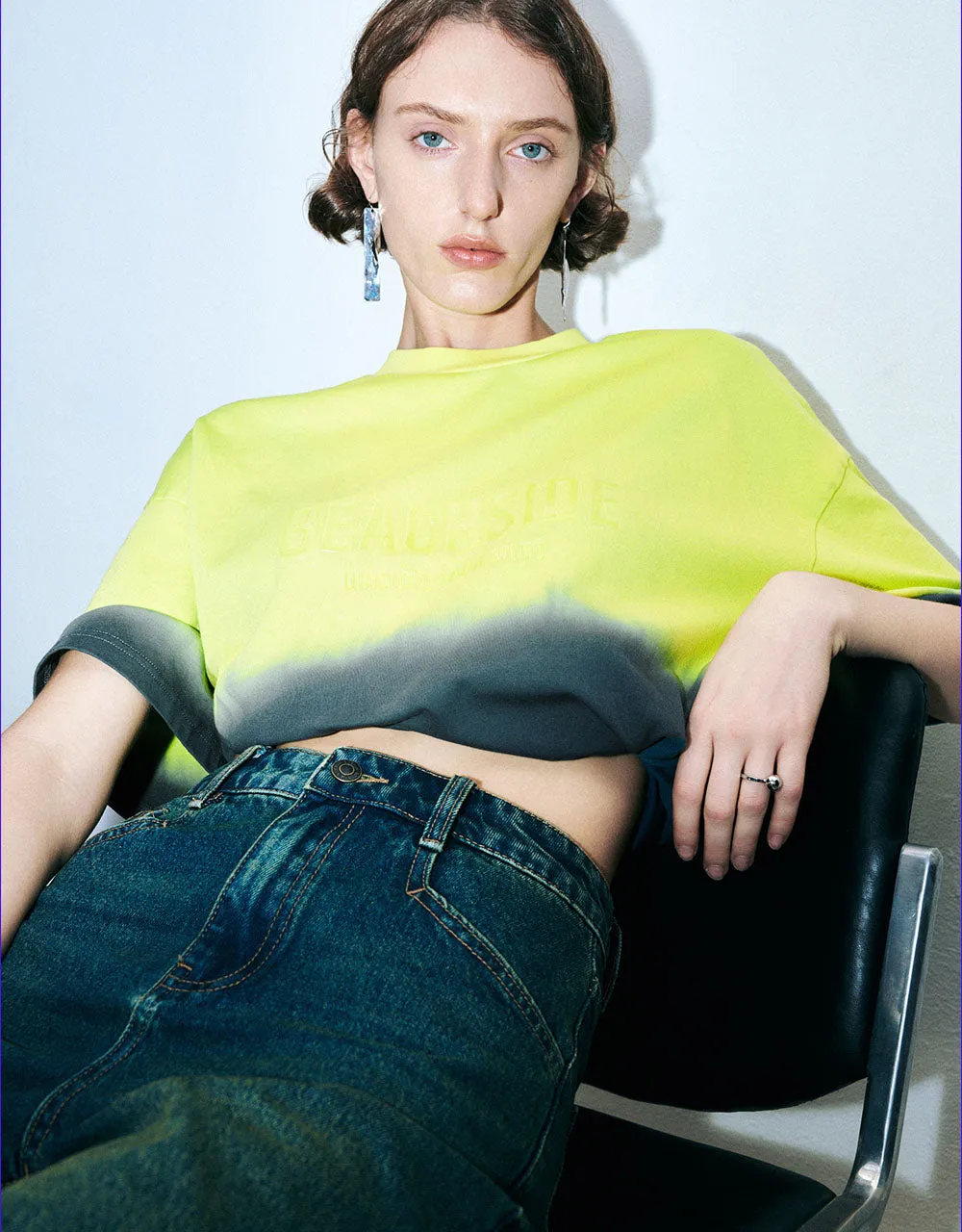 Gradient Crew Neck Loose T-Shirt sold by Urban Revivo product image thumbnail 3