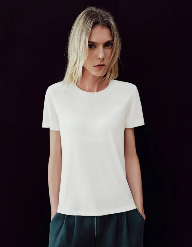 Crew Neck Straight T-Shirt sold by Urban Revivo