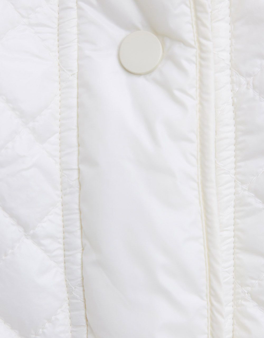 Quilted Hooded Longline Winter Coat sold by Urban Revivo product image thumbnail 5