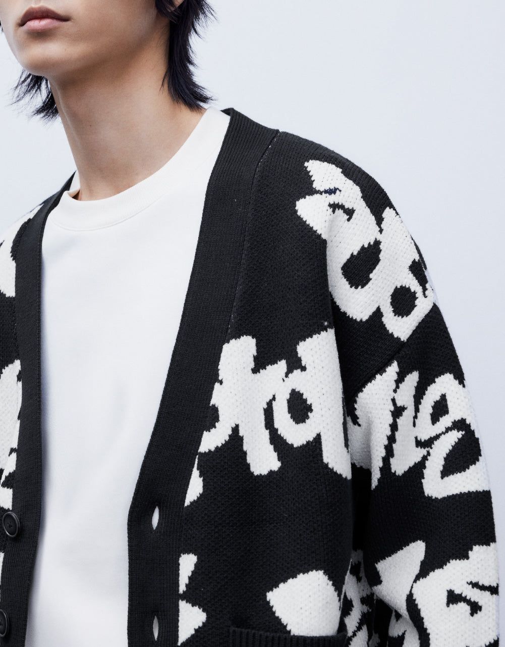 Letter Print Knit Cardigan sold by Urban Revivo product image thumbnail 3