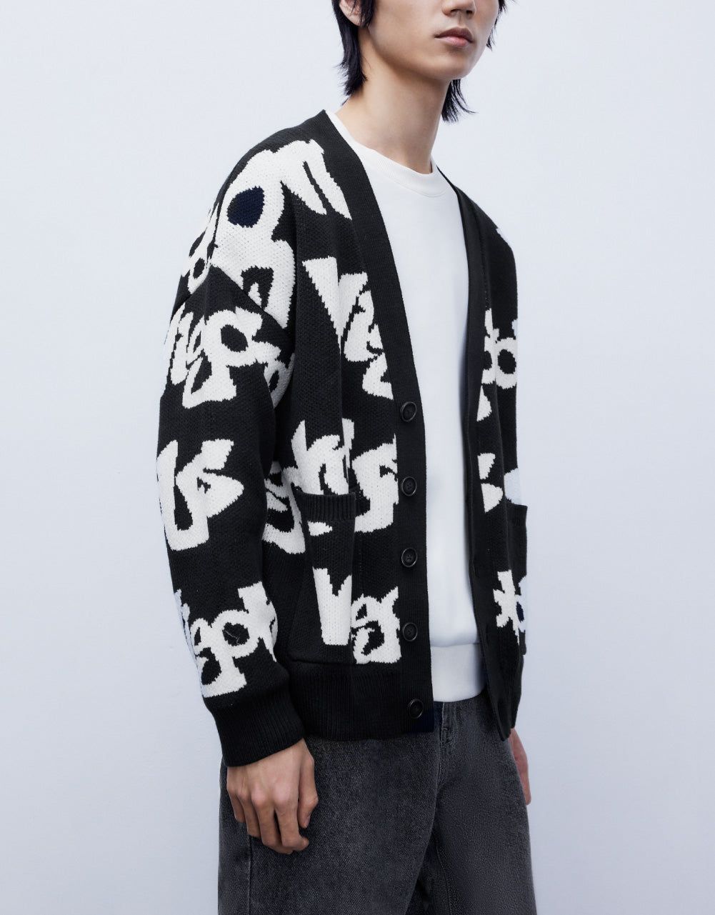 Letter Print Knit Cardigan sold by Urban Revivo product image thumbnail 5