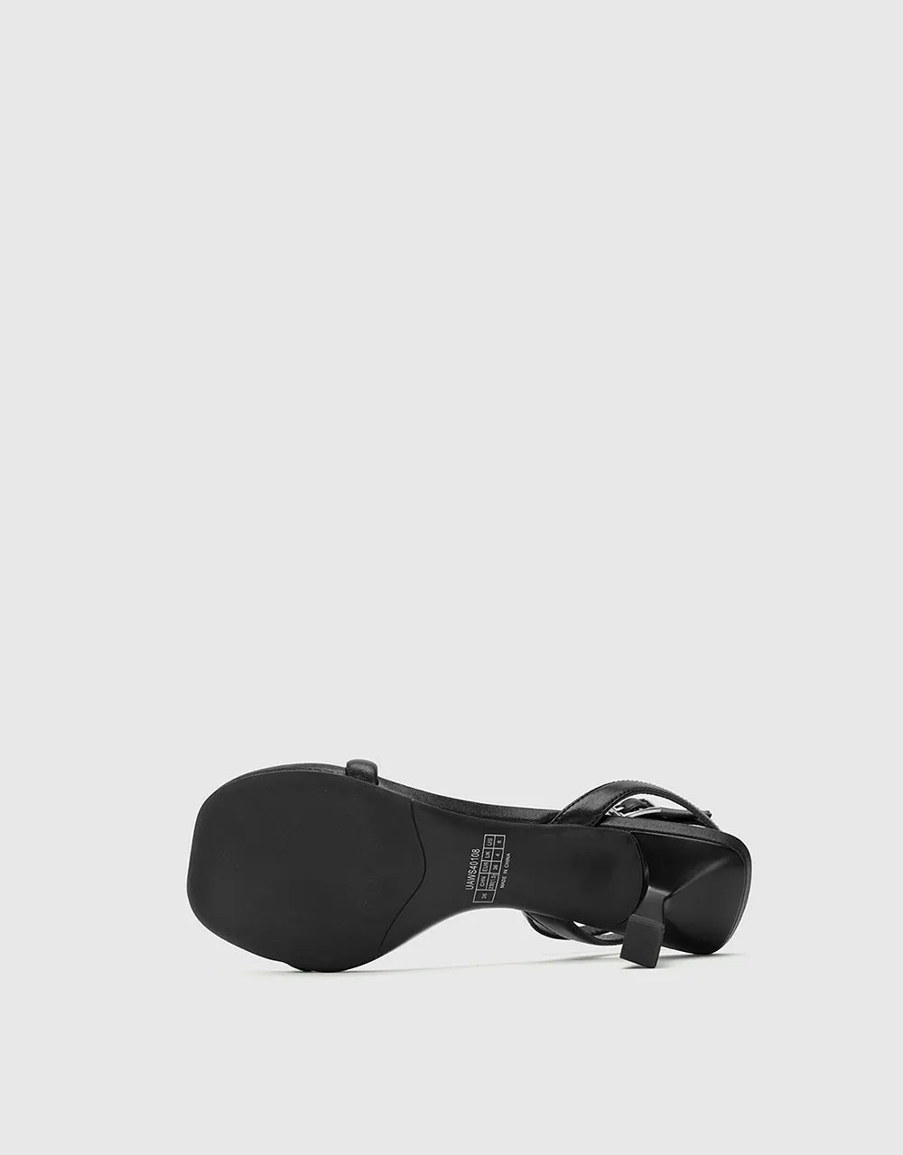 Square Toe Heeled Sandals sold by Urban Revivo product image thumbnail 5