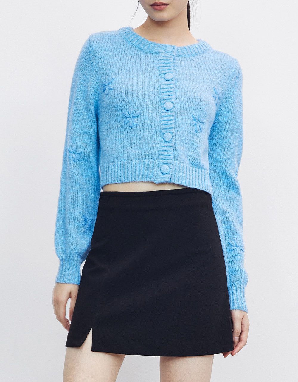 Floral Embroidery Button Up Cardigan sold by Urban Revivo product image thumbnail 5