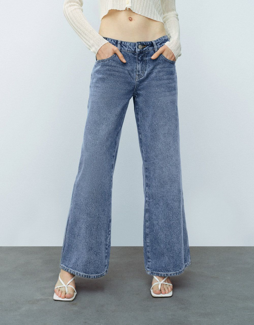 Wide-Leg Jeans sold by Urban Revivo product image thumbnail 2