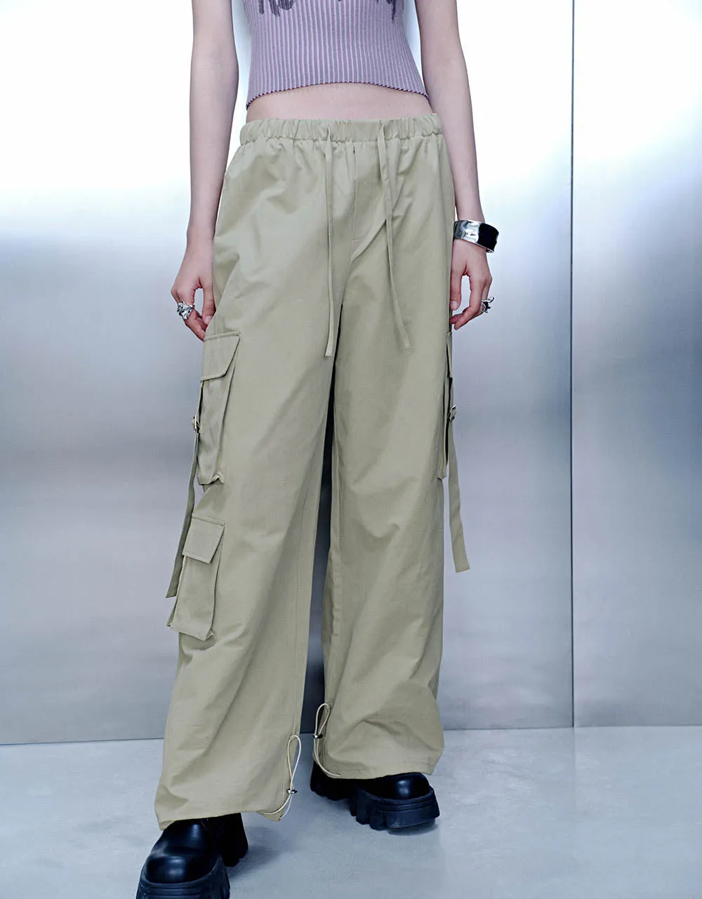 Elastic Waist Wide-Leg Pants sold by Urban Revivo product image thumbnail 2