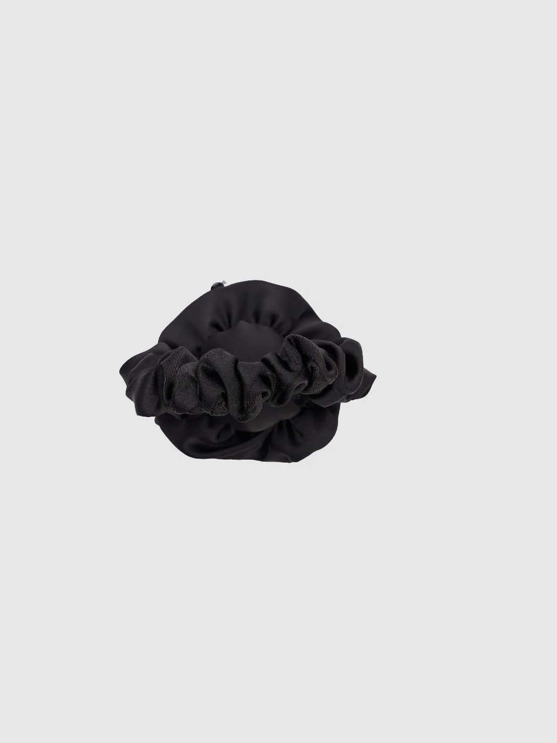 Ribbon Flower Hair Band sold by Urban Revivo product image thumbnail 5