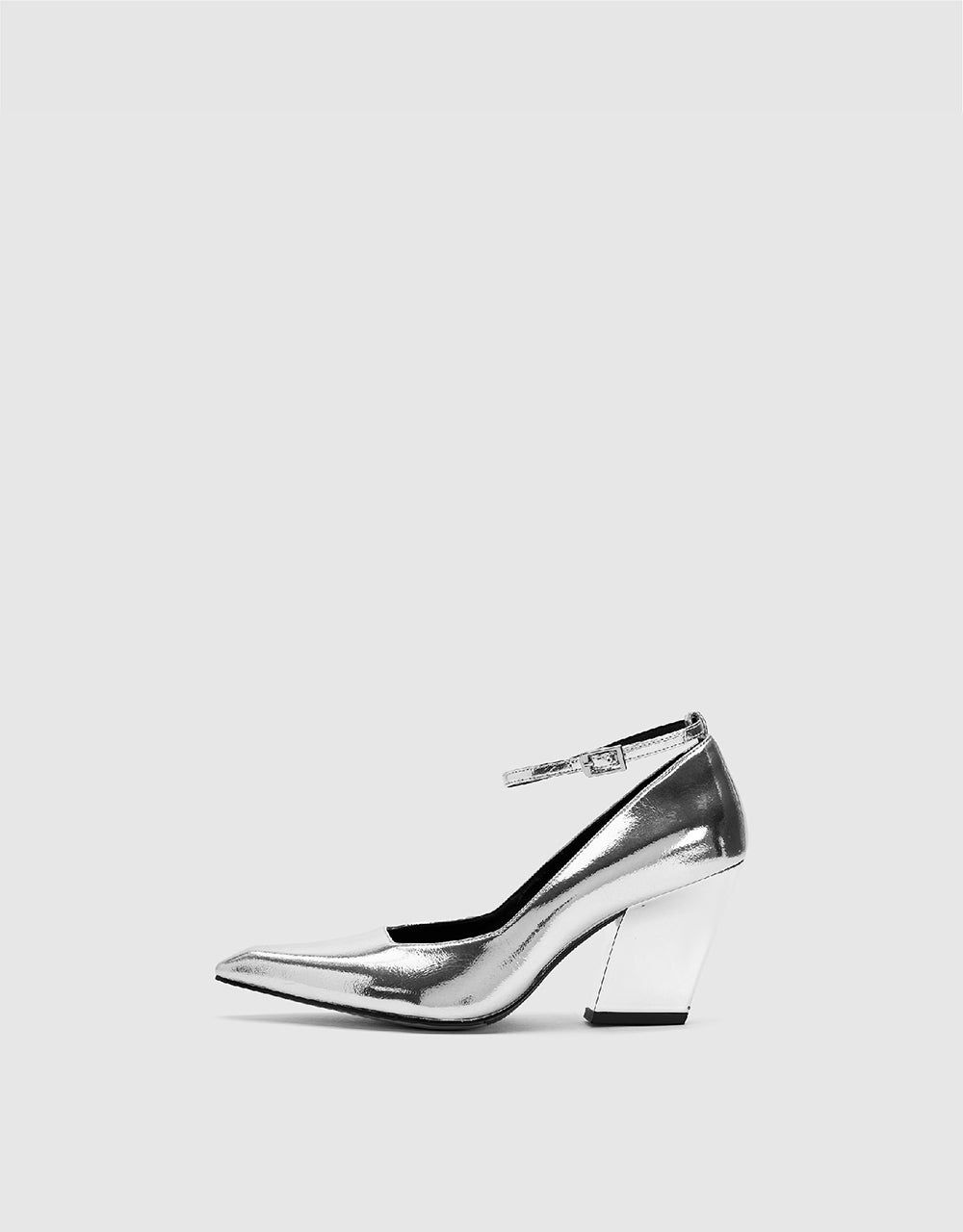 Pointed Toe Pumps sold by Urban Revivo product image thumbnail 2