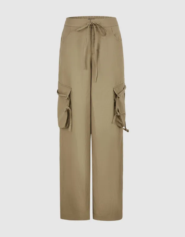 Wide-Leg Pants sold by Urban Revivo