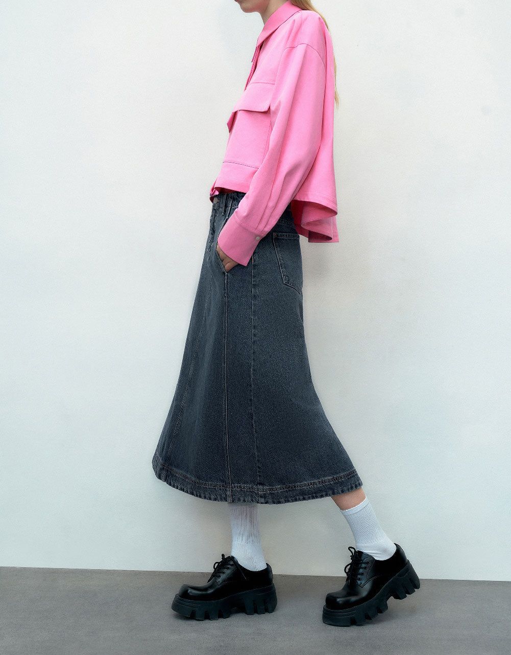 Midi A-Line Denim Skirt sold by Urban Revivo product image thumbnail 4