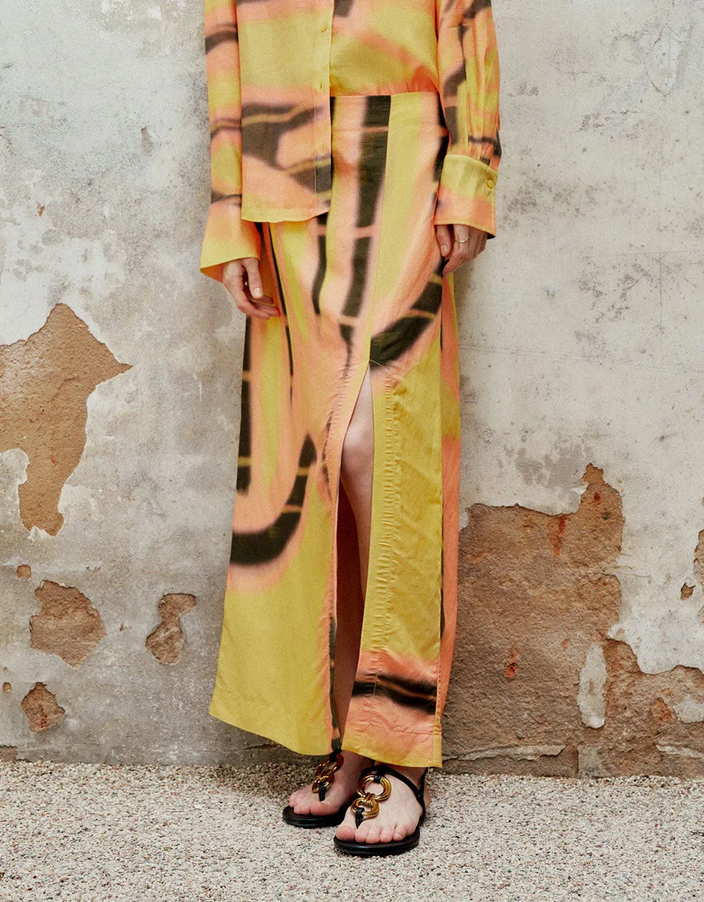 Printed Maxi Straight Skirt sold by Urban Revivo product image thumbnail 2