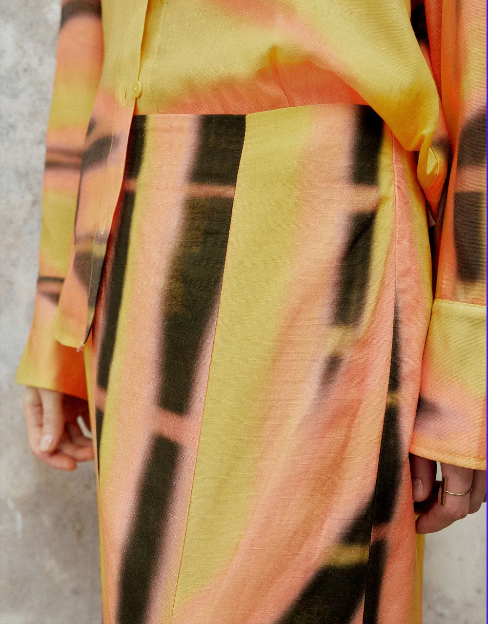 Printed Maxi Straight Skirt sold by Urban Revivo product image thumbnail 5