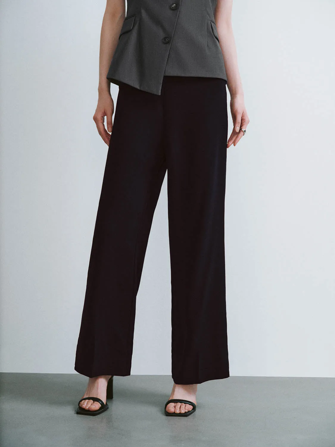 Straight Pants sold by Urban Revivo product image thumbnail 2
