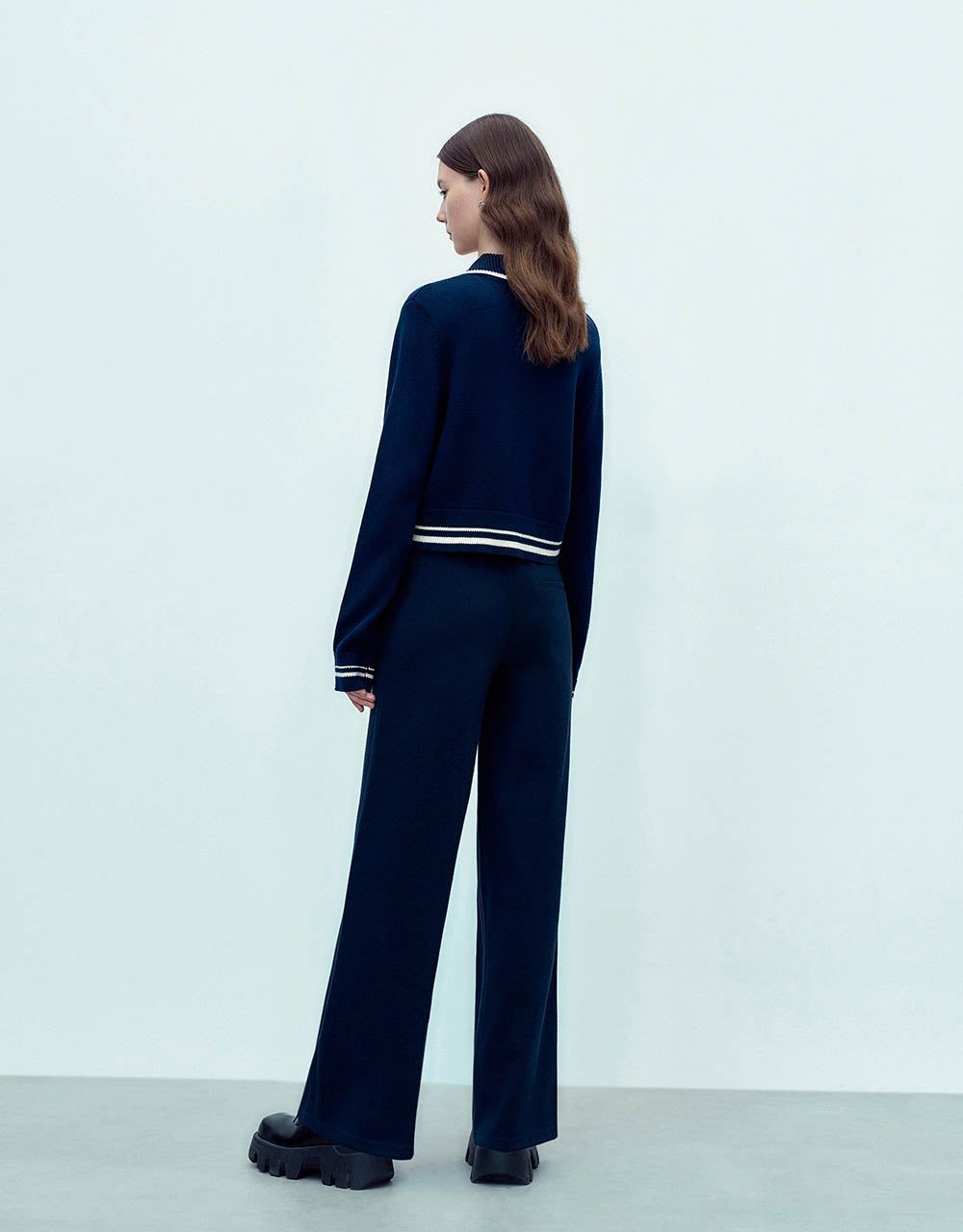 Drawstring Waist Knitted Wide-Leg Pants sold by Urban Revivo product image thumbnail 5