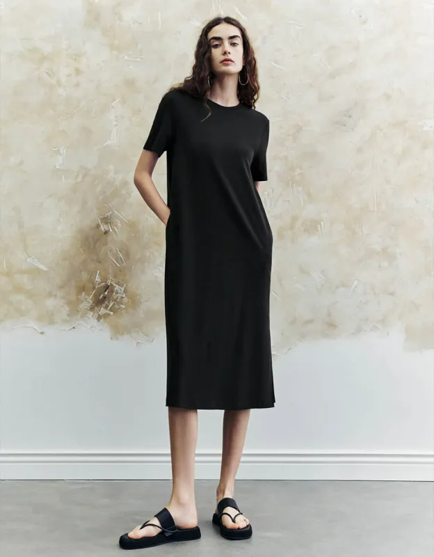 Crew Neck Straight Dress sold by Urban Revivo