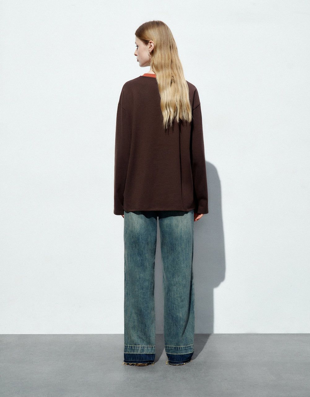 Letter Printed Crew Neck Loose T-Shirt sold by Urban Revivo product image thumbnail 4