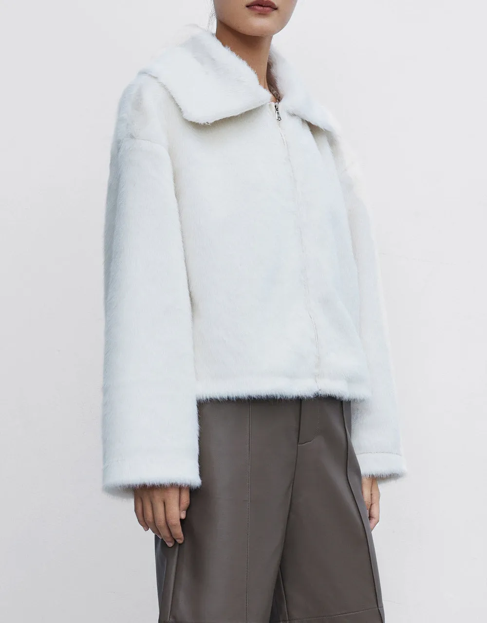 Fluffy Zip Up Jacket sold by Urban Revivo product image thumbnail 3