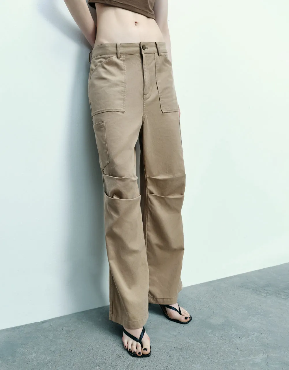 Multi-Pocket Wide-Leg Pants sold by Urban Revivo product image thumbnail 3