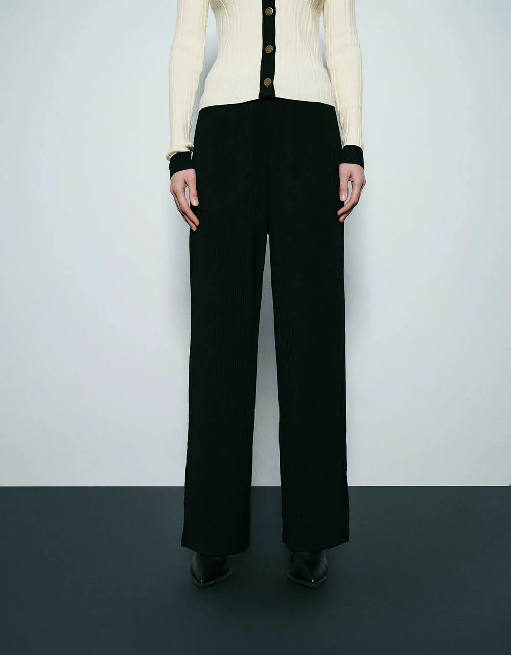Knitted Straight Pants sold by Urban Revivo product image thumbnail 2