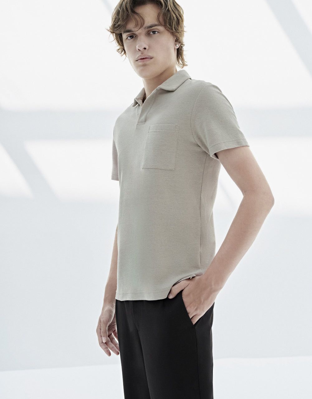 Standard Sleeve Straight Polo Shirt sold by Urban Revivo product image thumbnail 3
