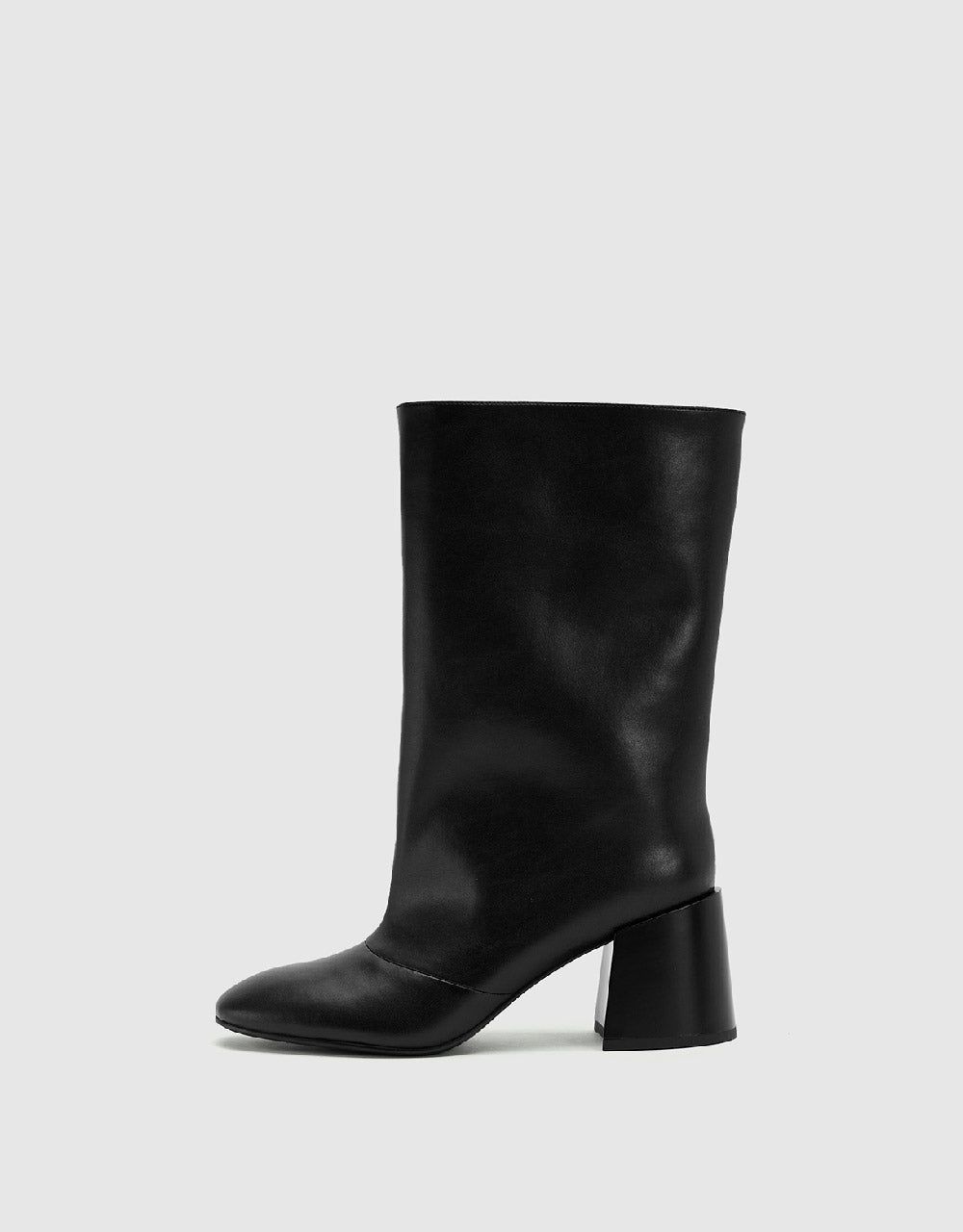 Heeled Round Toe Ankle Boots sold by Urban Revivo product image thumbnail 2