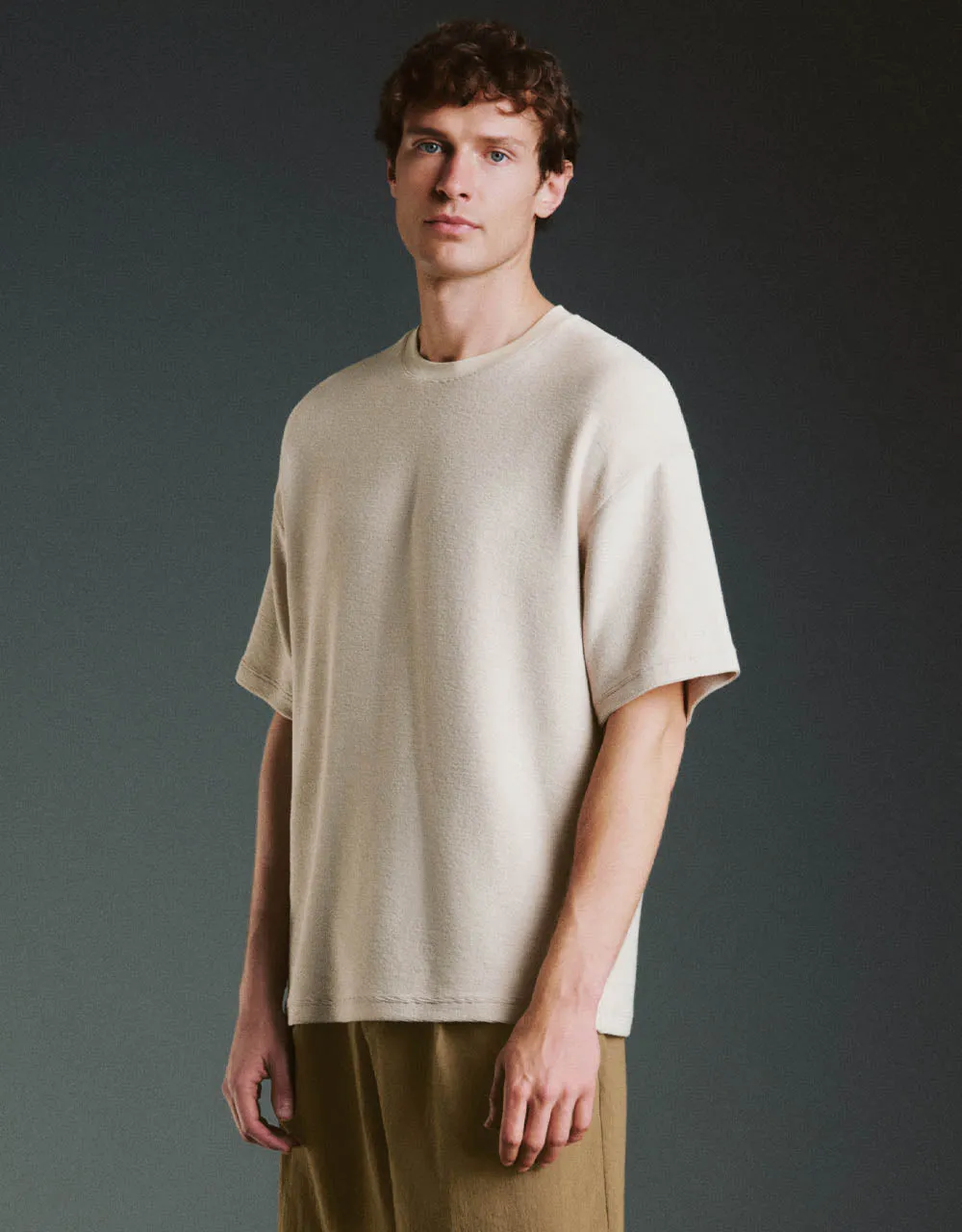 Crew Neck Loose T-Shirt sold by Urban Revivo product image thumbnail 3