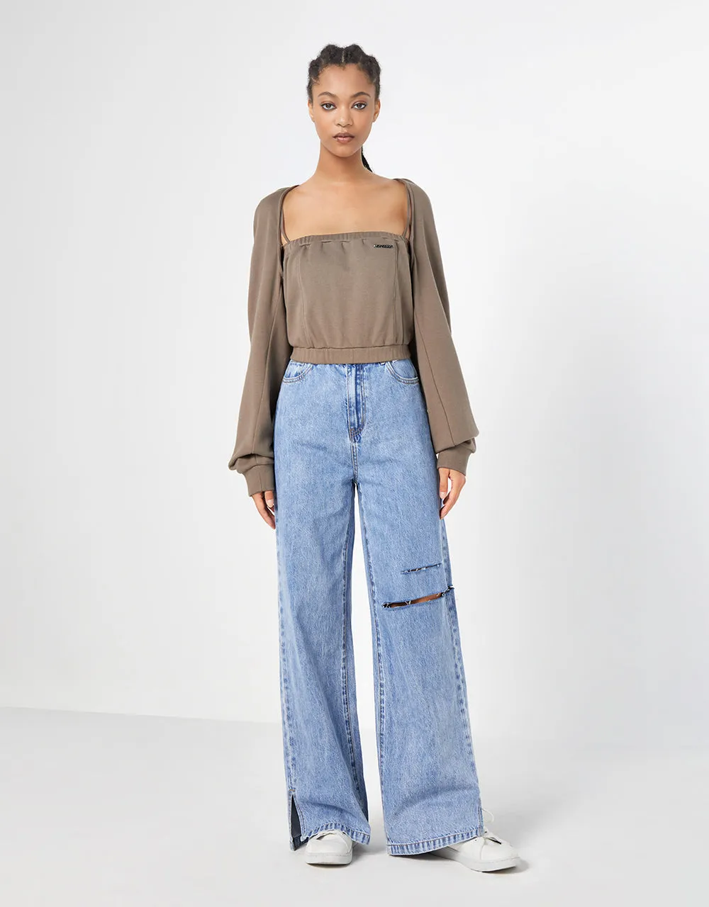 Elastic Hem Long Sleeve Crop Tee sold by Urban Revivo product image thumbnail 5