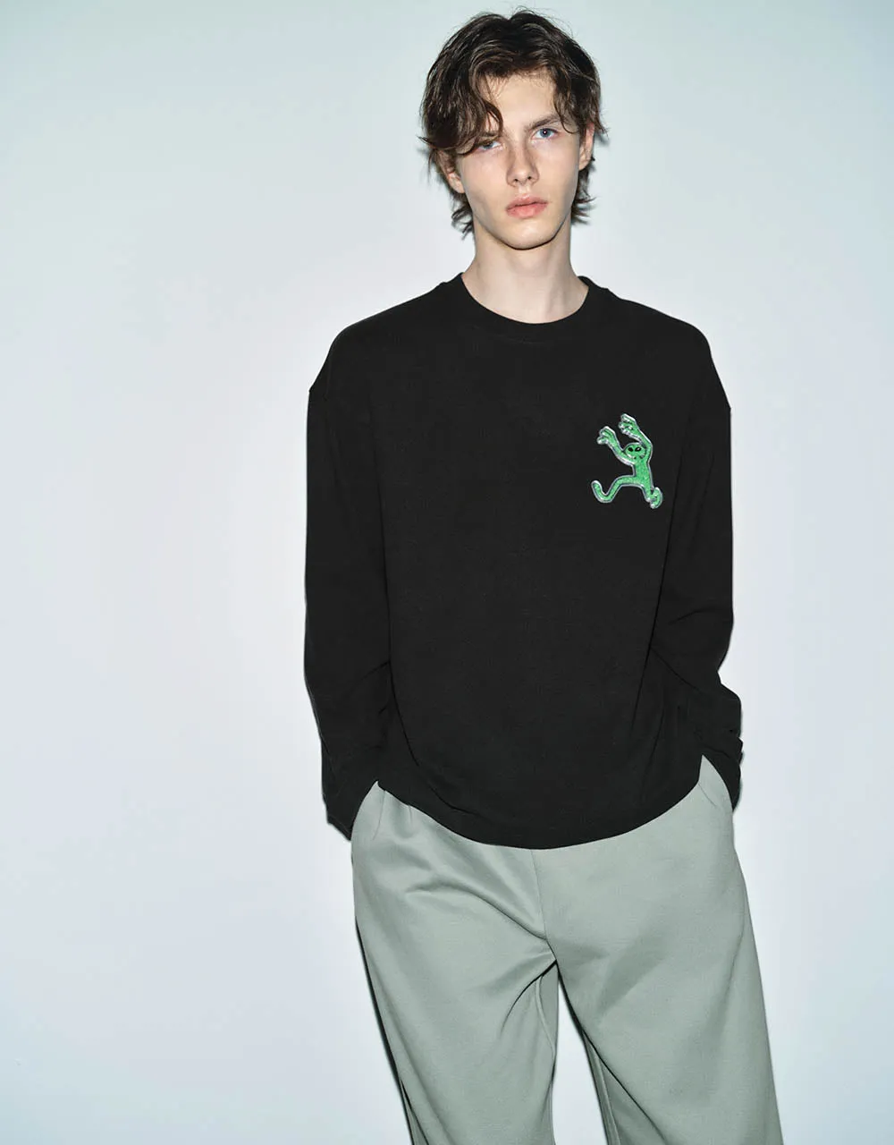 Embossed Crew Neck T-Shirt sold by Urban Revivo product image thumbnail 3