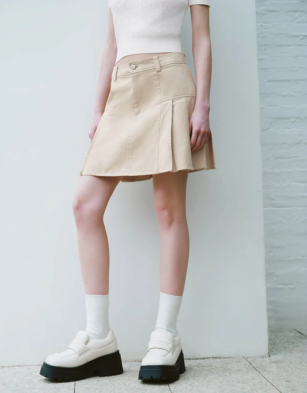 Mini A-Line Skirt sold by Urban Revivo product image thumbnail 4