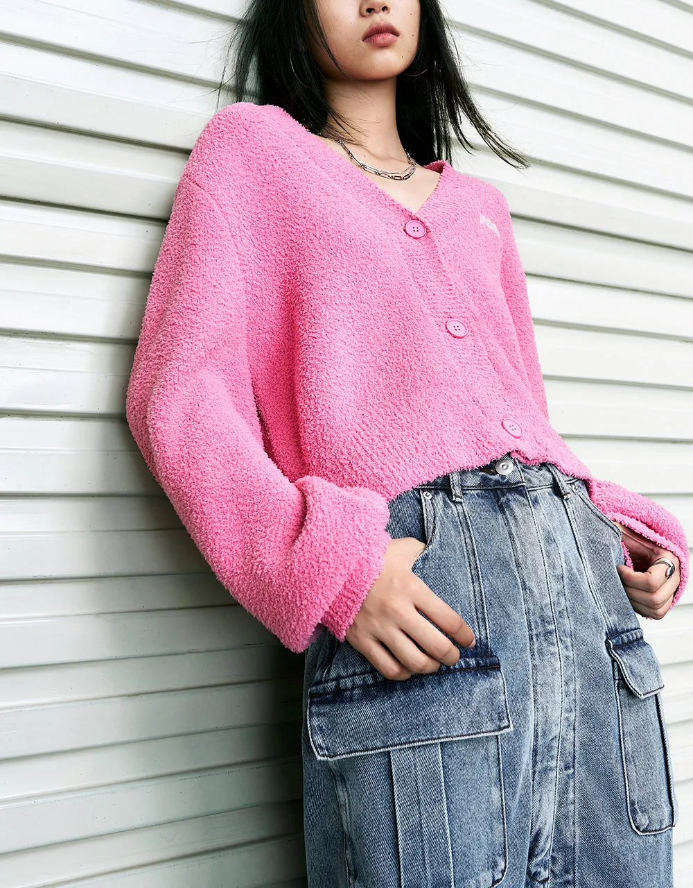 Letter Embroidered V-Neck Knitted Cardigan sold by Urban Revivo product image thumbnail 3