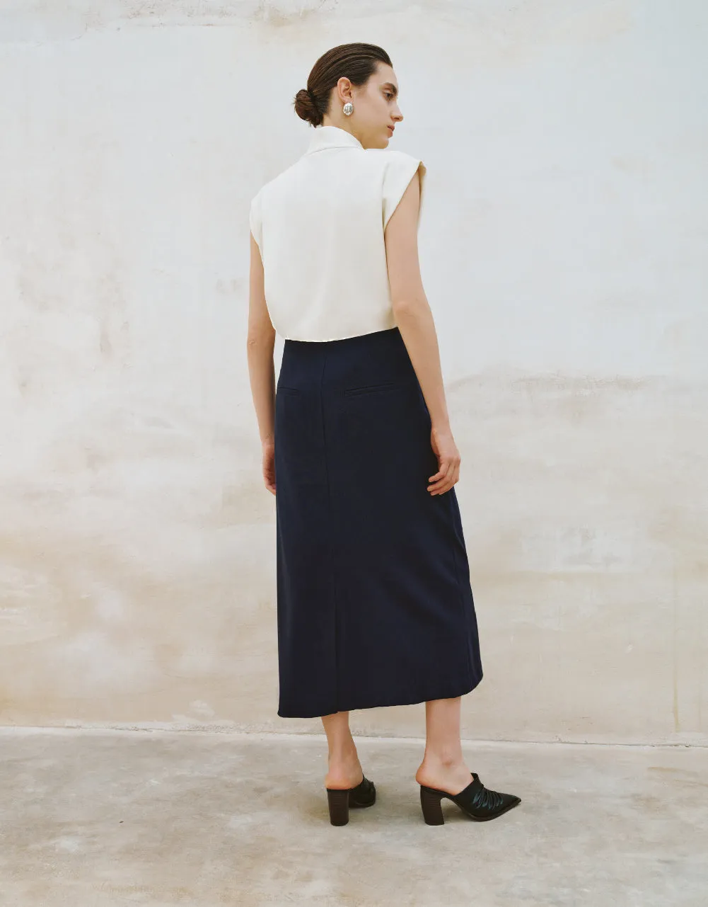 Drop Shoulder Sleeve Straight Vest sold by Urban Revivo product image thumbnail 4