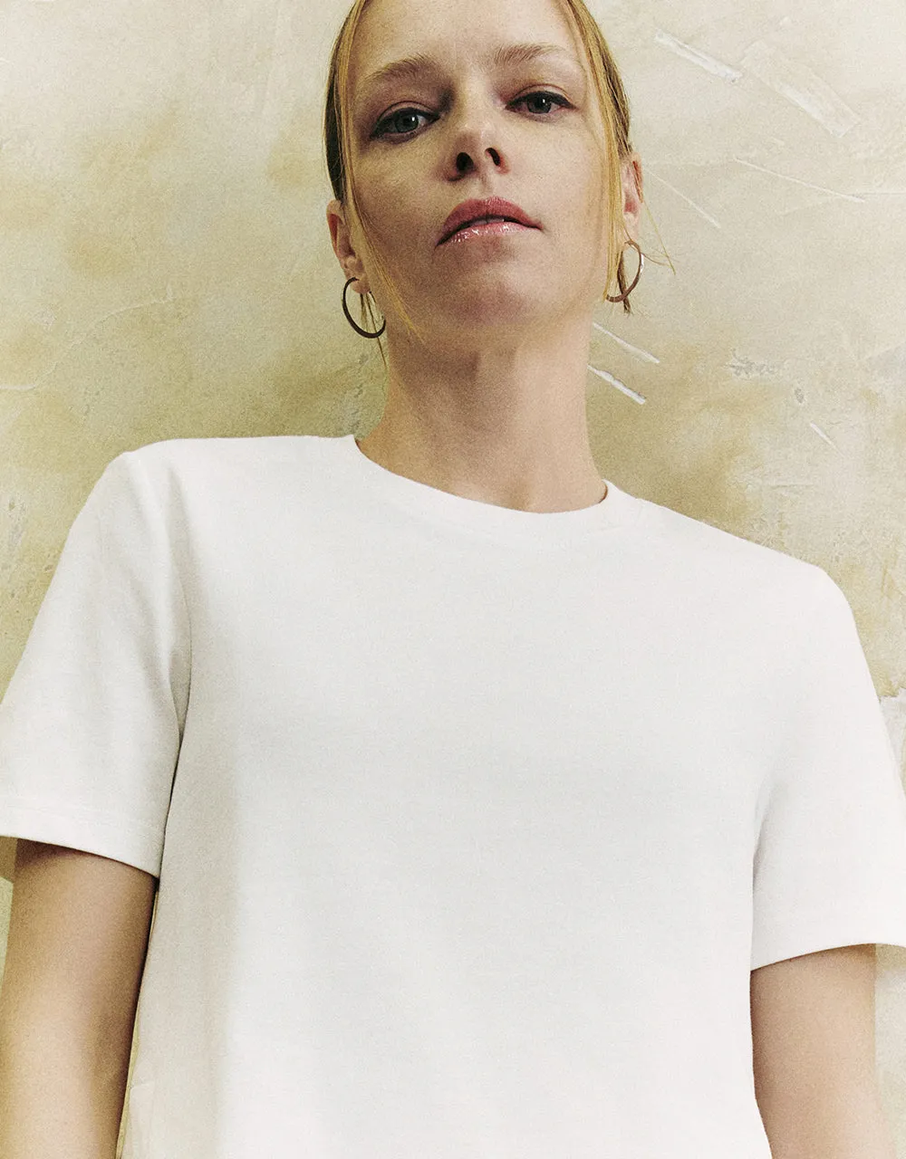 Striped Crew Neck Straight T-Shirt sold by Urban Revivo product image thumbnail 4