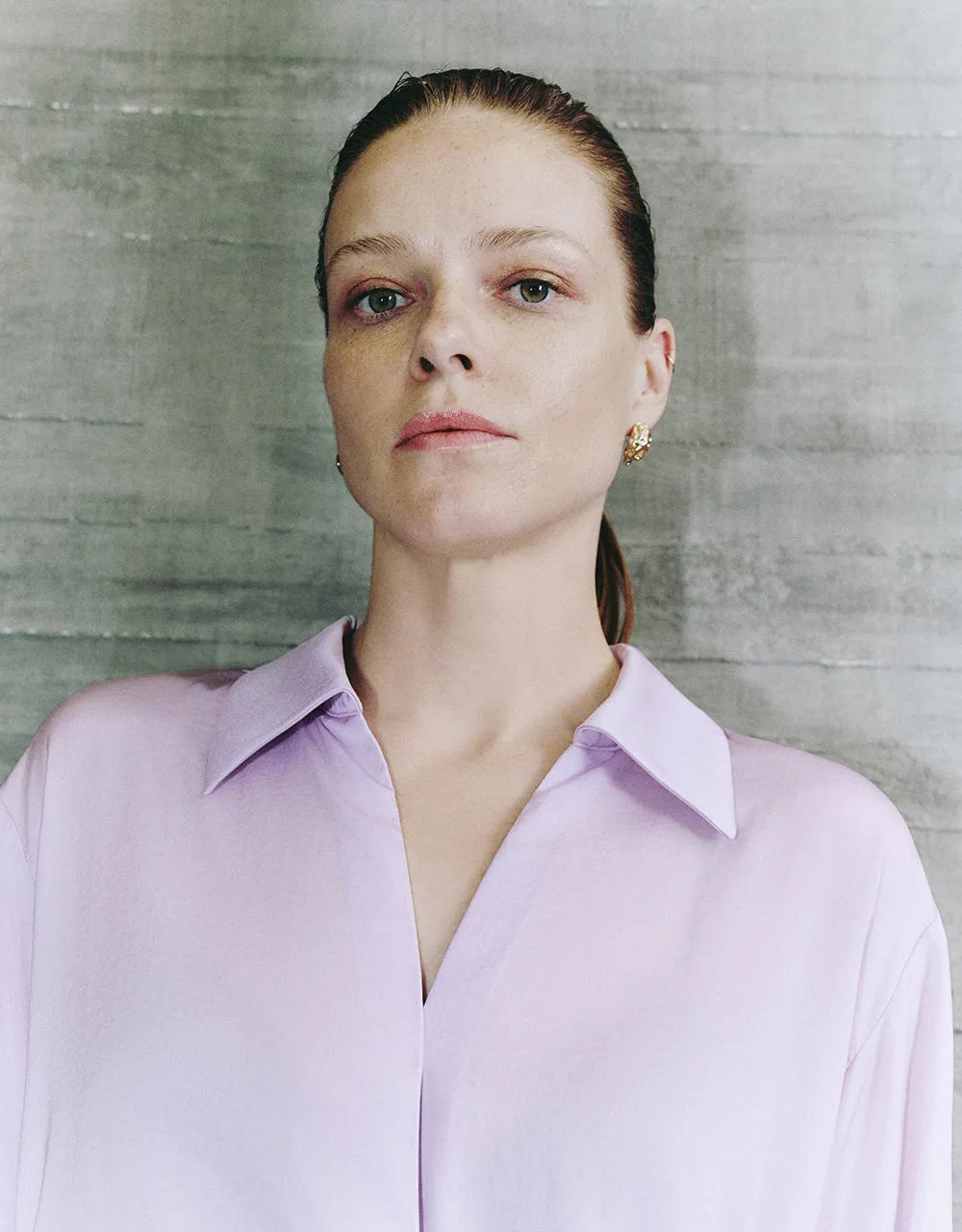 Straight Overhead Shirt sold by Urban Revivo product image thumbnail 4