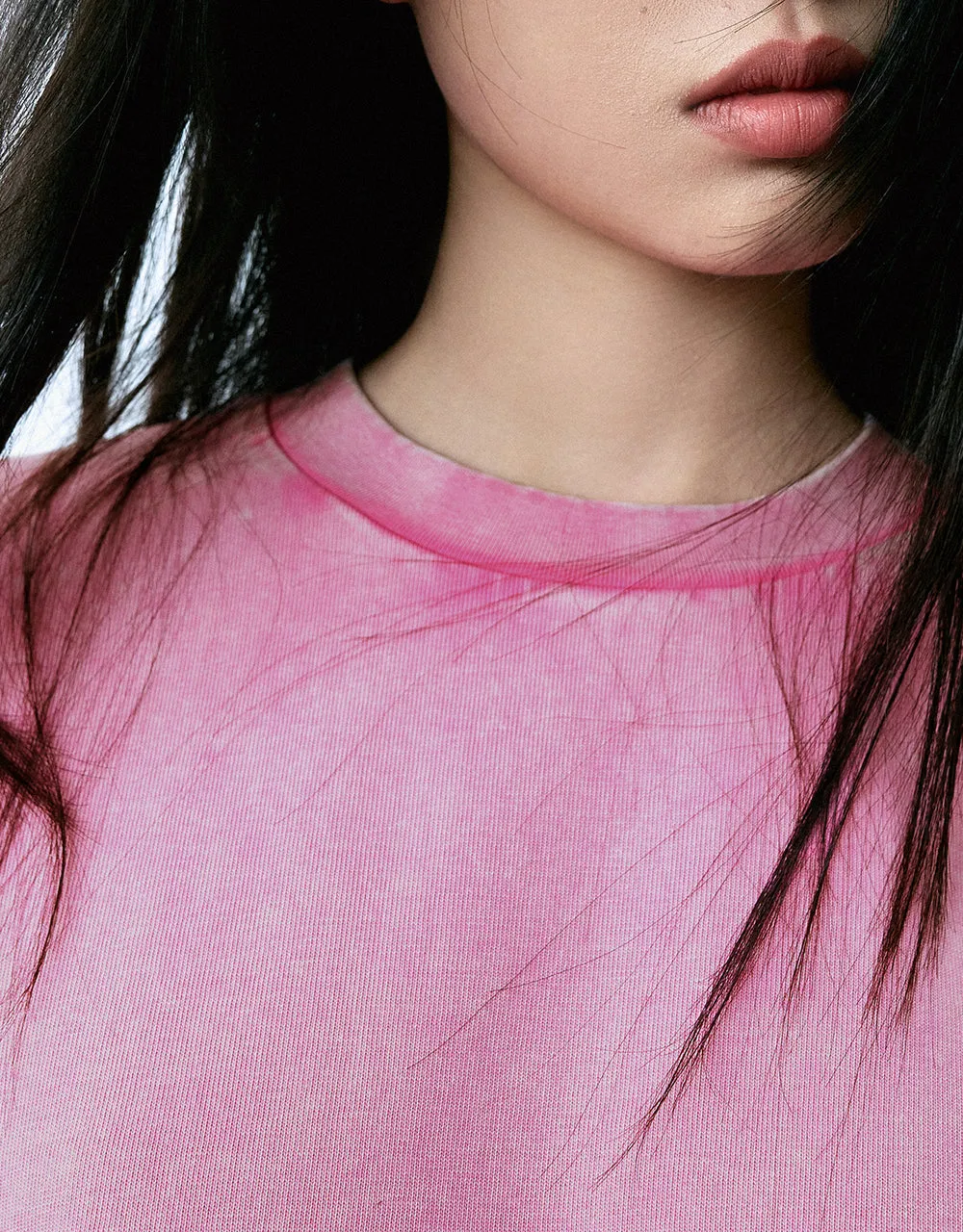 Crew Neck Loose T-Shirt sold by Urban Revivo product image thumbnail 4