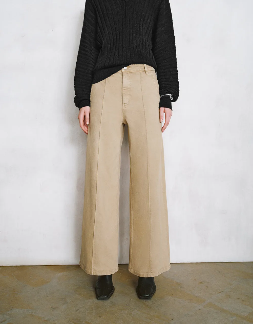 Wide-Leg Jeans sold by Urban Revivo product image thumbnail 2