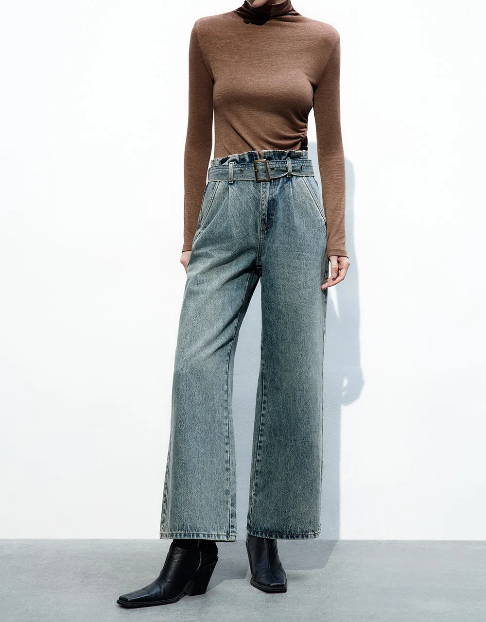 Wide-Leg Jeans With Belt sold by Urban Revivo product image thumbnail 2