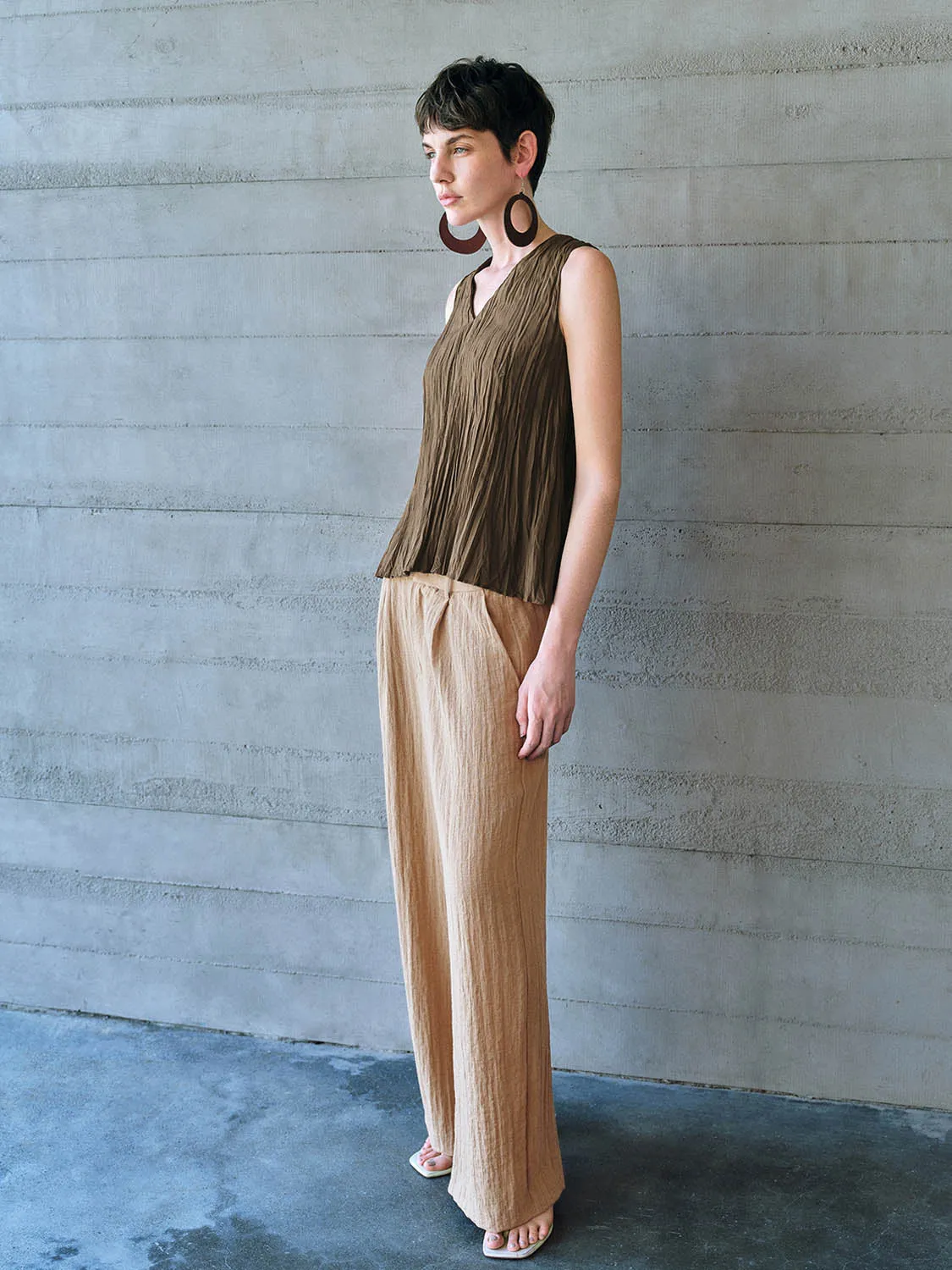 Straight Pants sold by Urban Revivo product image thumbnail 5