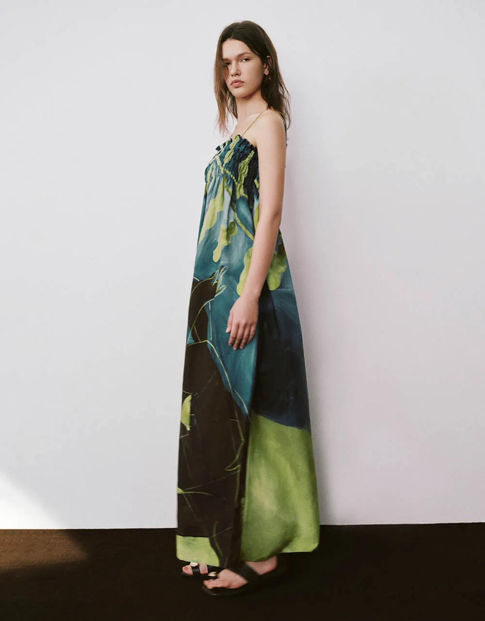 Printed Sleeveless Off-Shoulder A-Line Dress sold by Urban Revivo product image thumbnail 3