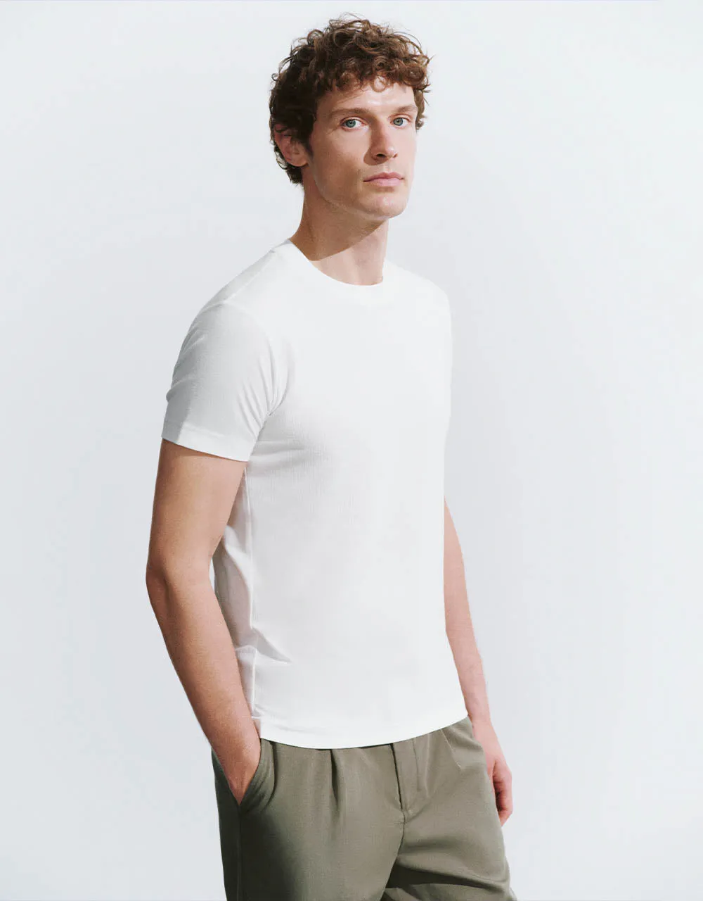 Crew Neck Straight T-Shirt sold by Urban Revivo product image thumbnail 3