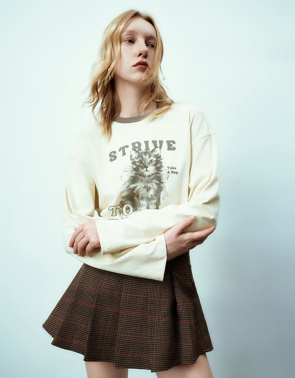 Cat Printed Crew Neck Knitted T-Shirt sold by Urban Revivo