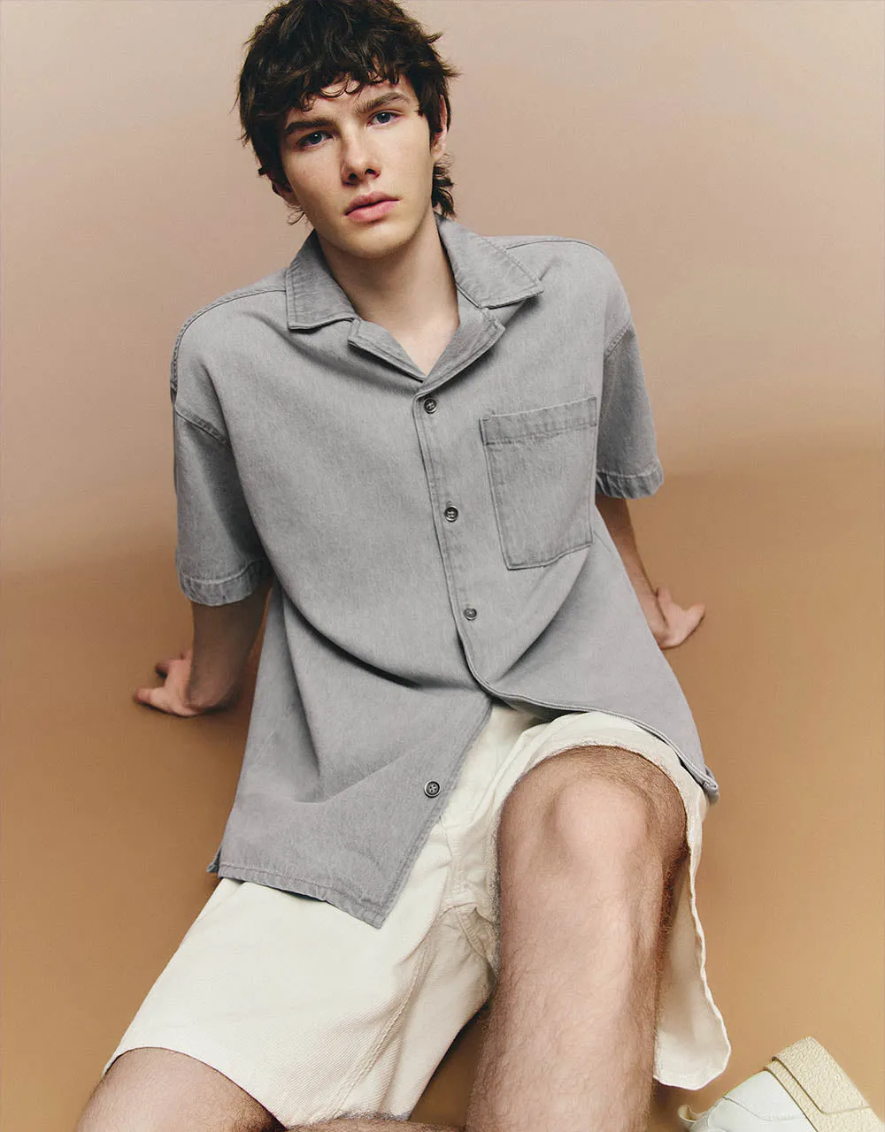 Button Up Denim Shirt sold by Urban Revivo product image thumbnail 3