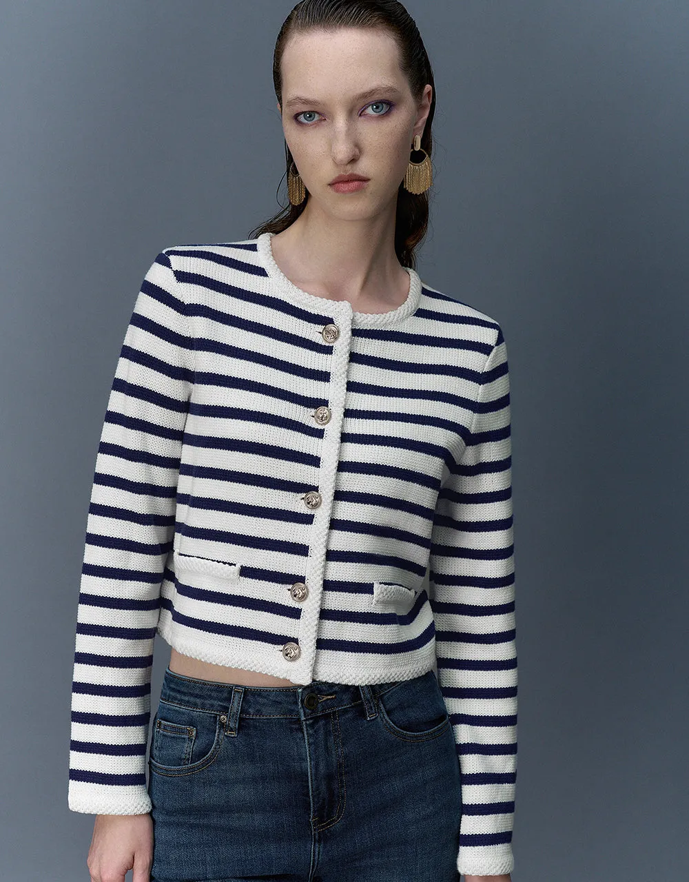 Striped Crew Neck Knitted Cardigan sold by Urban Revivo product image thumbnail 3