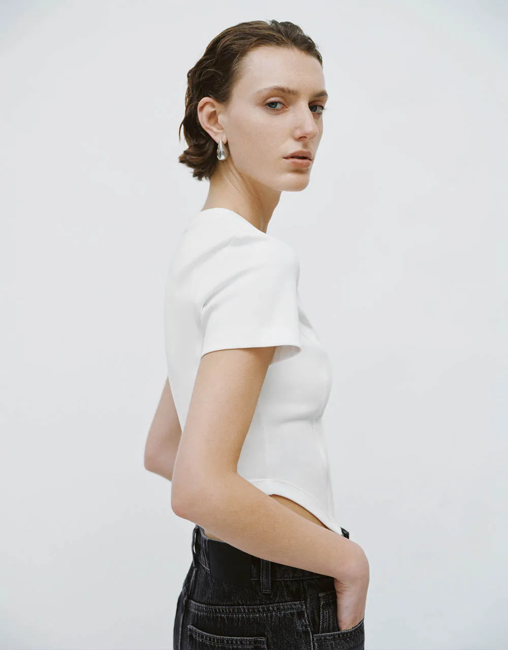 Crew Neck Straight Skinny T-Shirt sold by Urban Revivo product image thumbnail 3