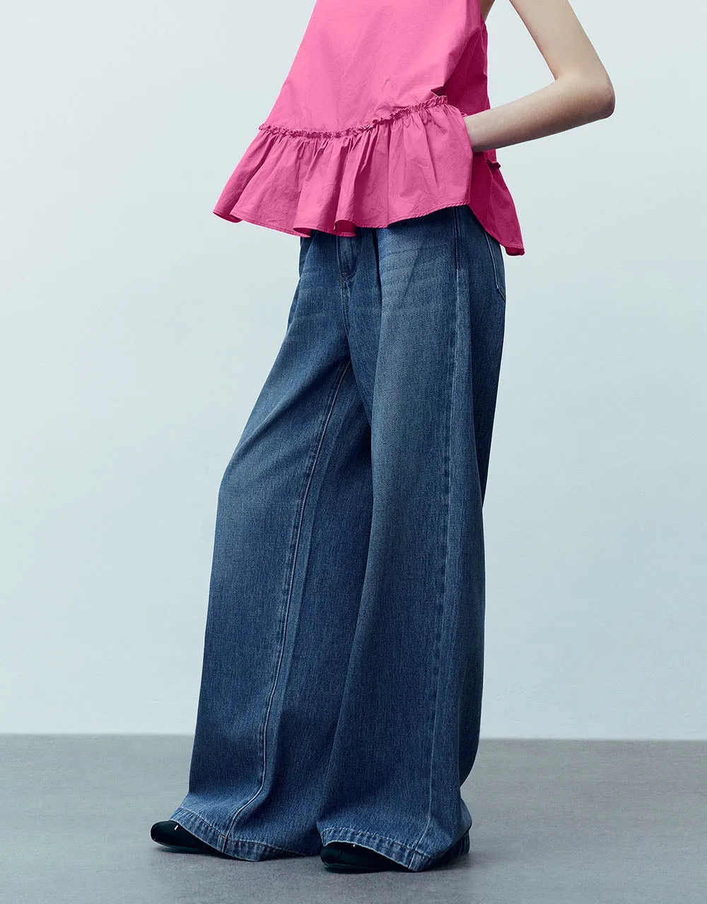 Wide-Leg Jeans sold by Urban Revivo product image thumbnail 4