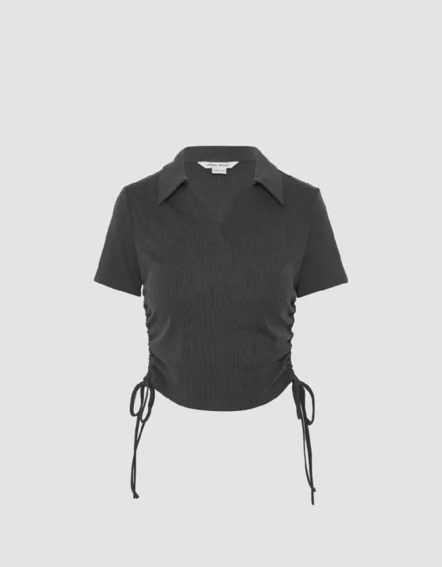 V-Neck Knitted Skinny T-Shirt sold by Urban Revivo